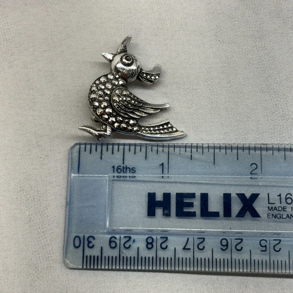 Vintage Coro Marcasite Bird Brooch Womens OS Silver tone Excellent Pin